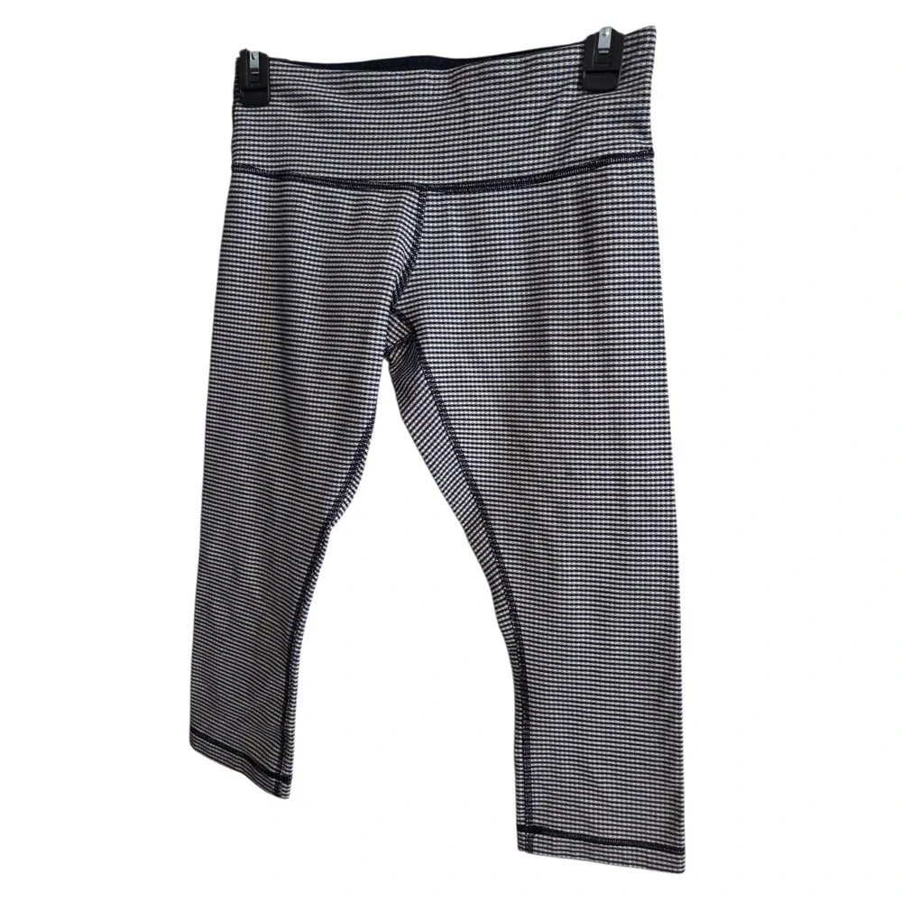Lululemon Wunder‎ Under Crop Leggings Size 6 Excellent Abstract